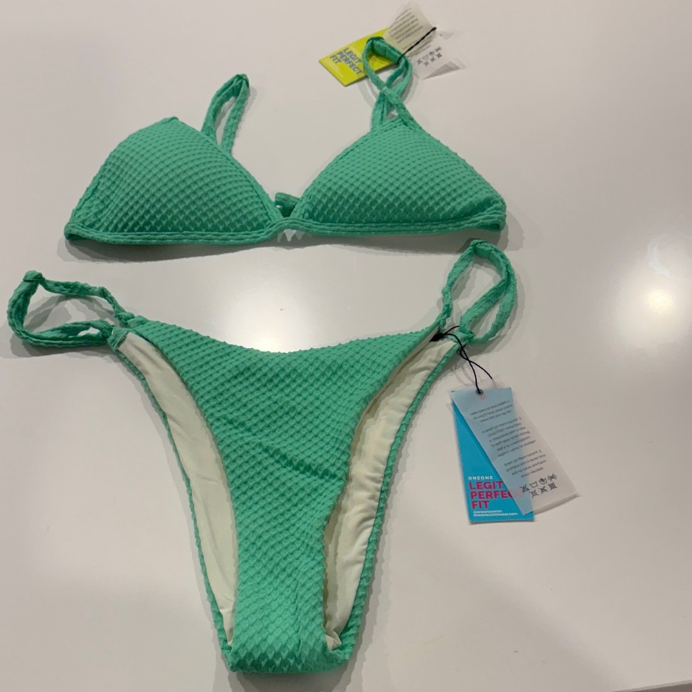 Aqua Textured Bikini Set
